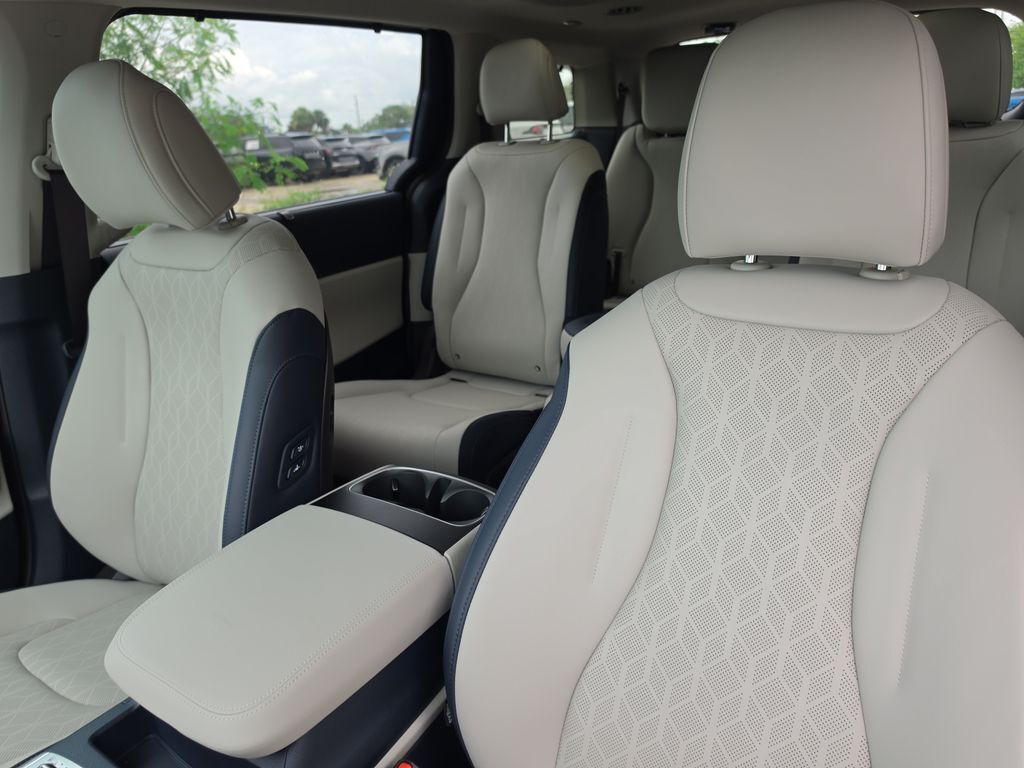 2026 Kia Carnival Hybrid SX San Clemente CA