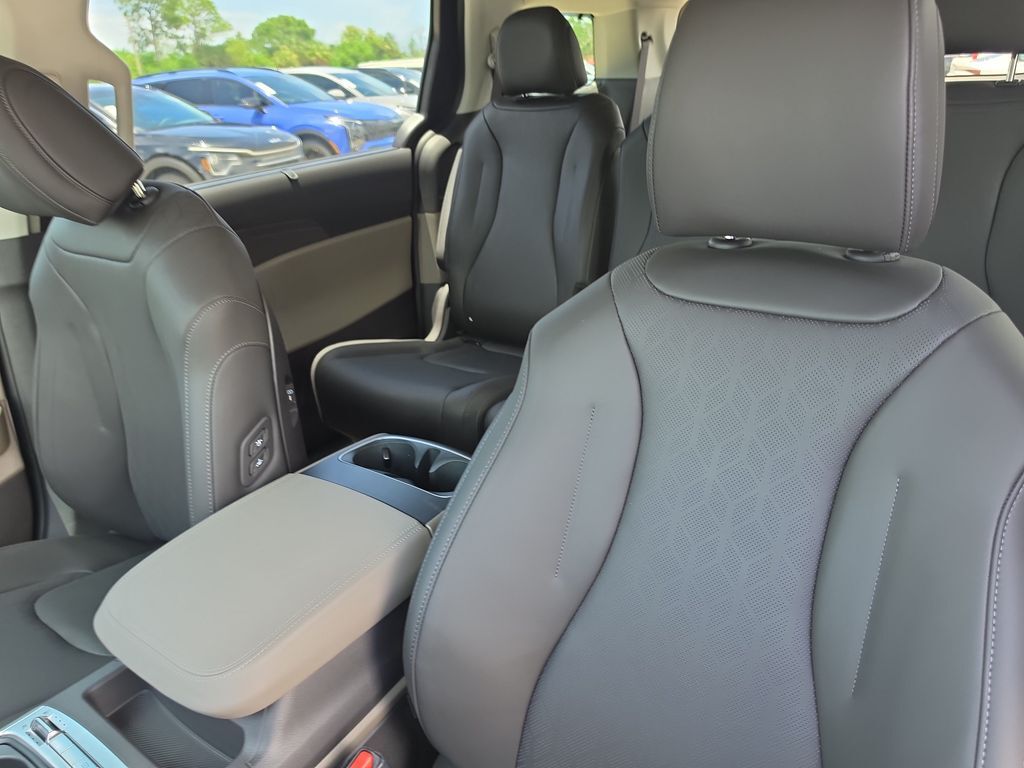 2026 Kia Carnival Hybrid SX San Clemente CA