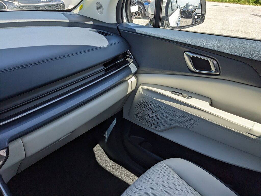 2026 Kia Carnival Hybrid SX San Clemente CA