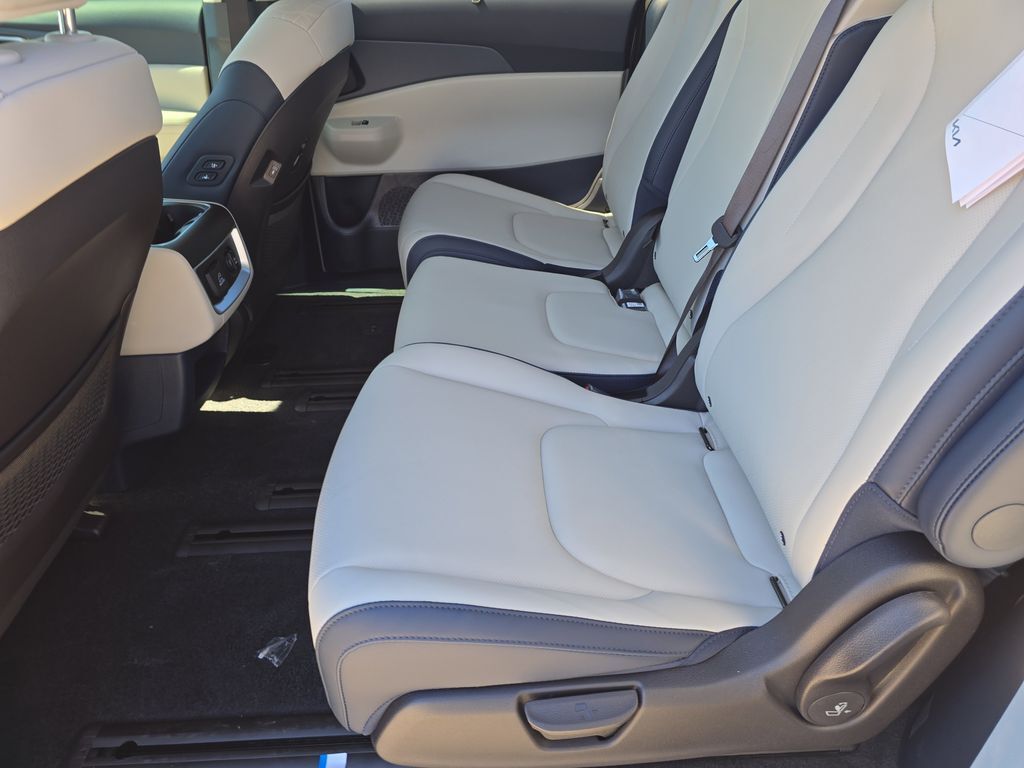 2026 Kia Carnival Hybrid SX San Clemente CA