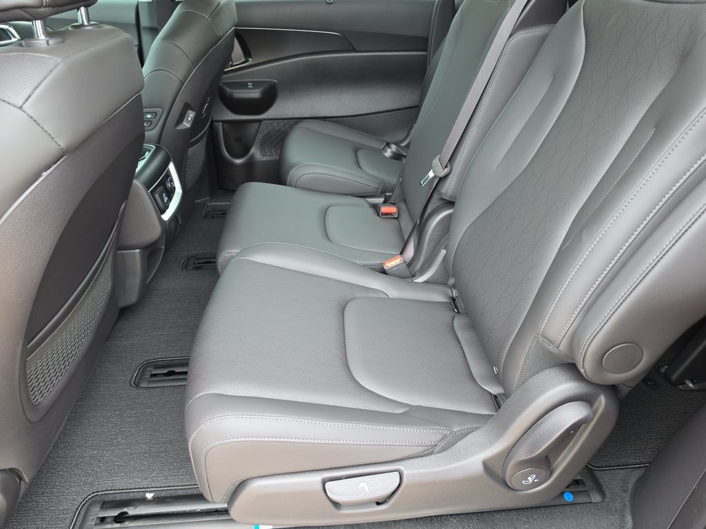 2026 Kia Carnival Hybrid SX San Clemente CA