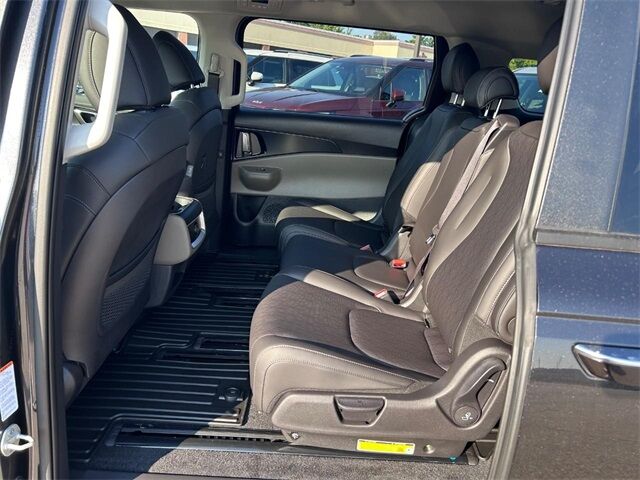 2026 Kia Carnival LXS Cape Girardeau MO