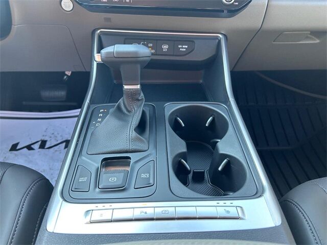 2026 Kia Carnival LXS Cape Girardeau MO