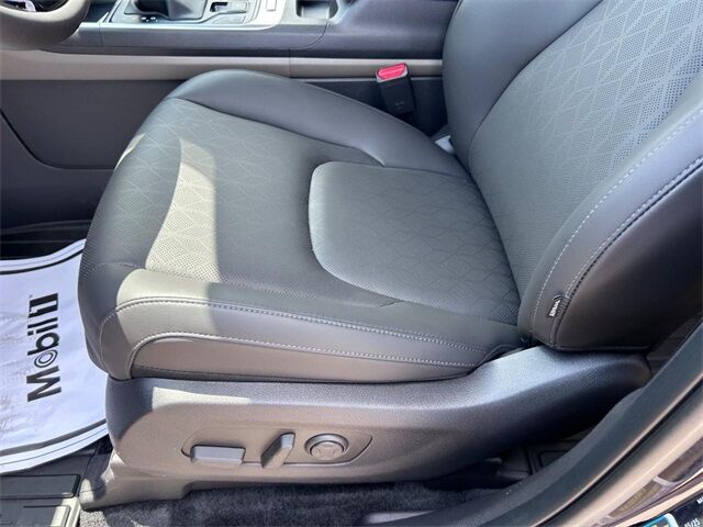 2026 Kia Carnival LXS Cape Girardeau MO