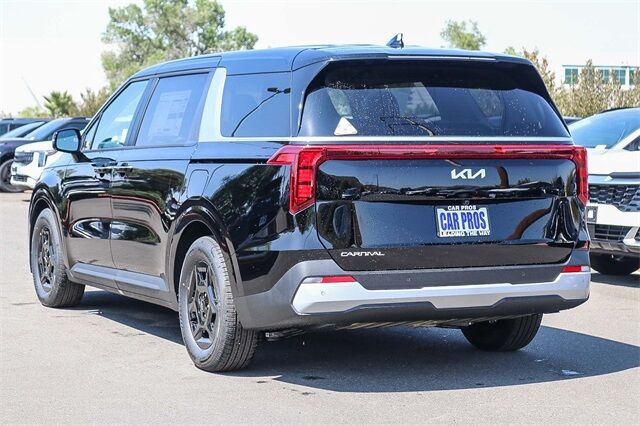 2026 Kia Carnival LXS Huntington Beach CA