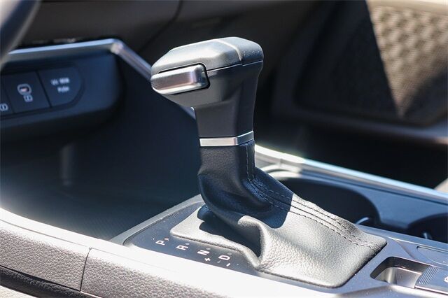 2026 Kia Carnival LXS Huntington Beach CA