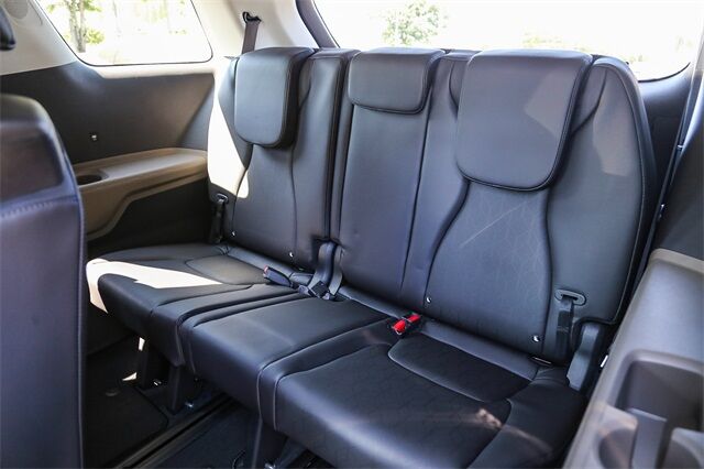 2026 Kia Carnival LXS Huntington Beach CA