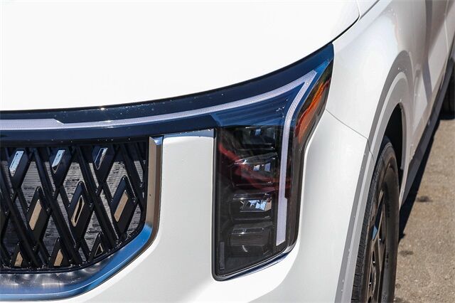 2026 Kia Carnival LXS Huntington Beach CA