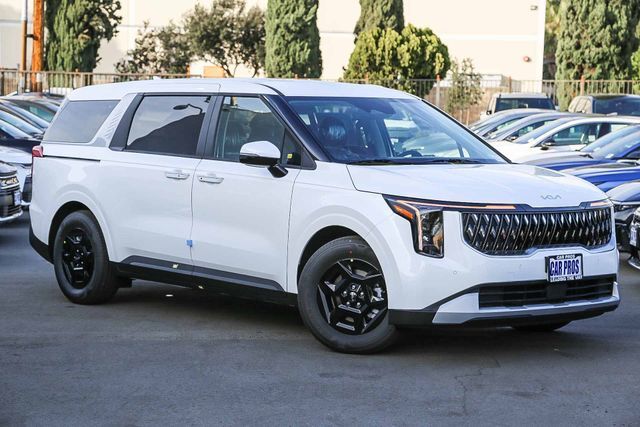 2026 Kia Carnival LXS