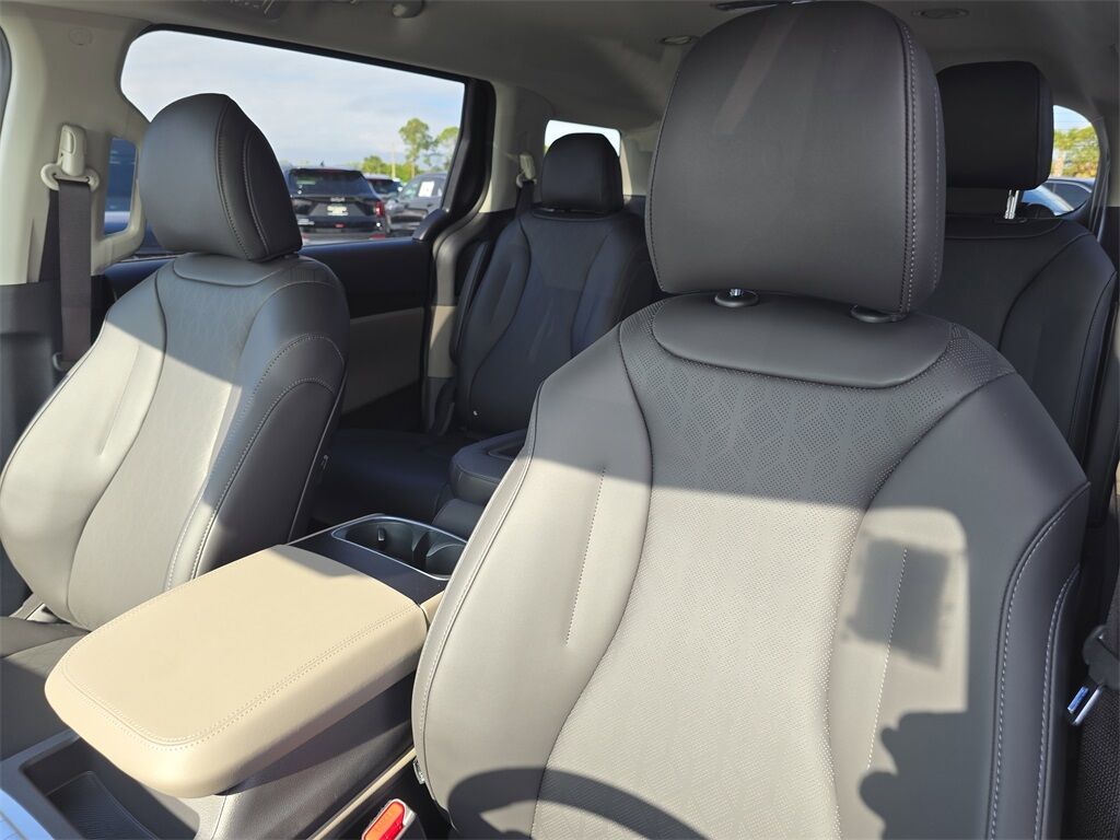 2026 Kia Carnival LXS San Clemente CA