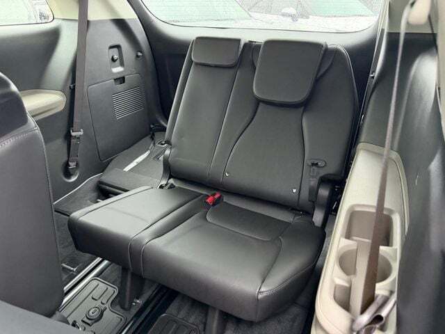 2026 Kia Carnival LXS Cape Girardeau MO