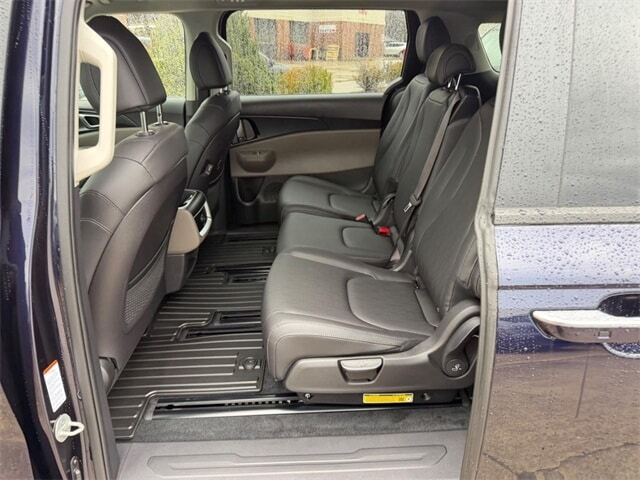 2026 Kia Carnival LXS Cape Girardeau MO