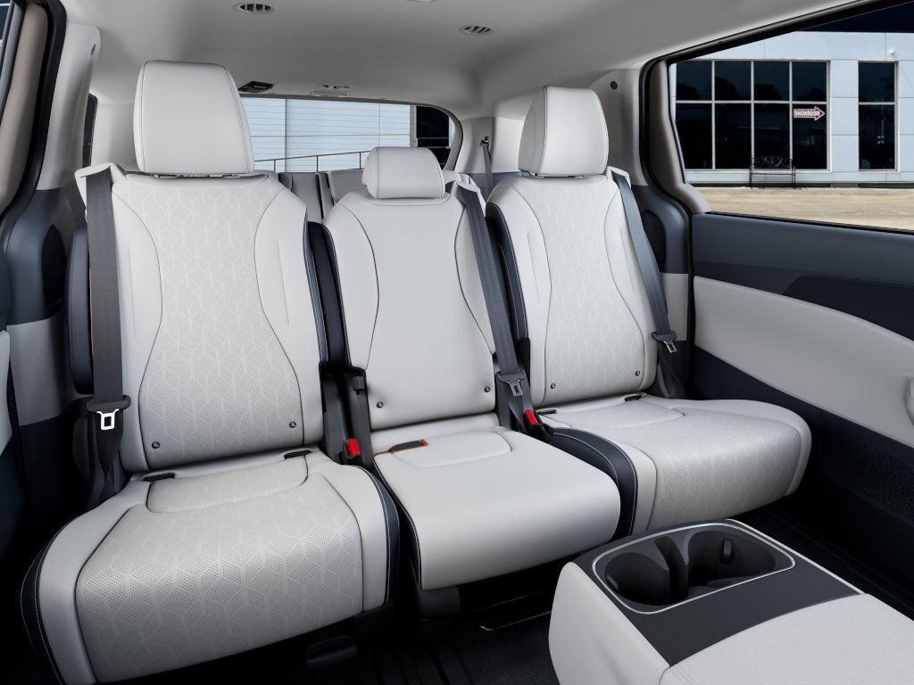 2026 Kia Carnival MPV EX Akron OH