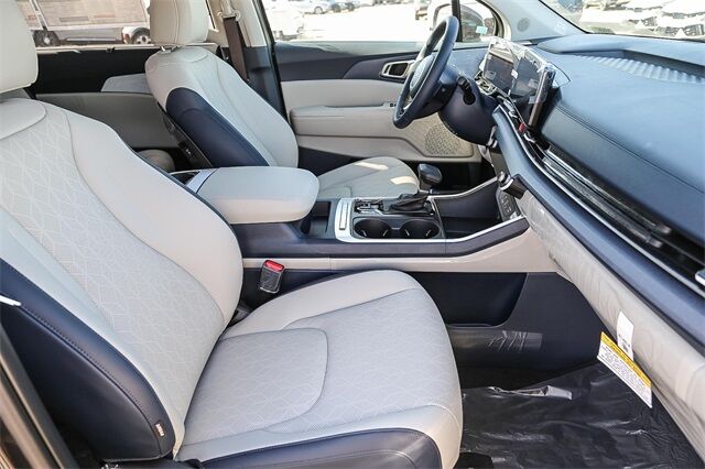 2026 Kia Carnival MPV EX Glendale CA