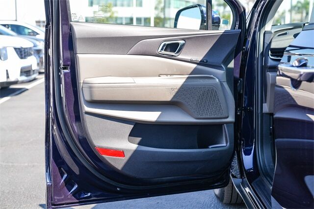 2026 Kia Carnival MPV EX Huntington Beach CA