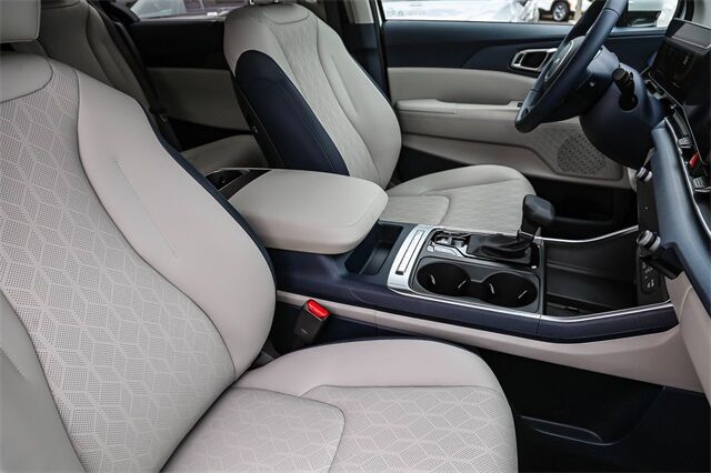 2026 Kia Carnival MPV EX Huntington Beach CA