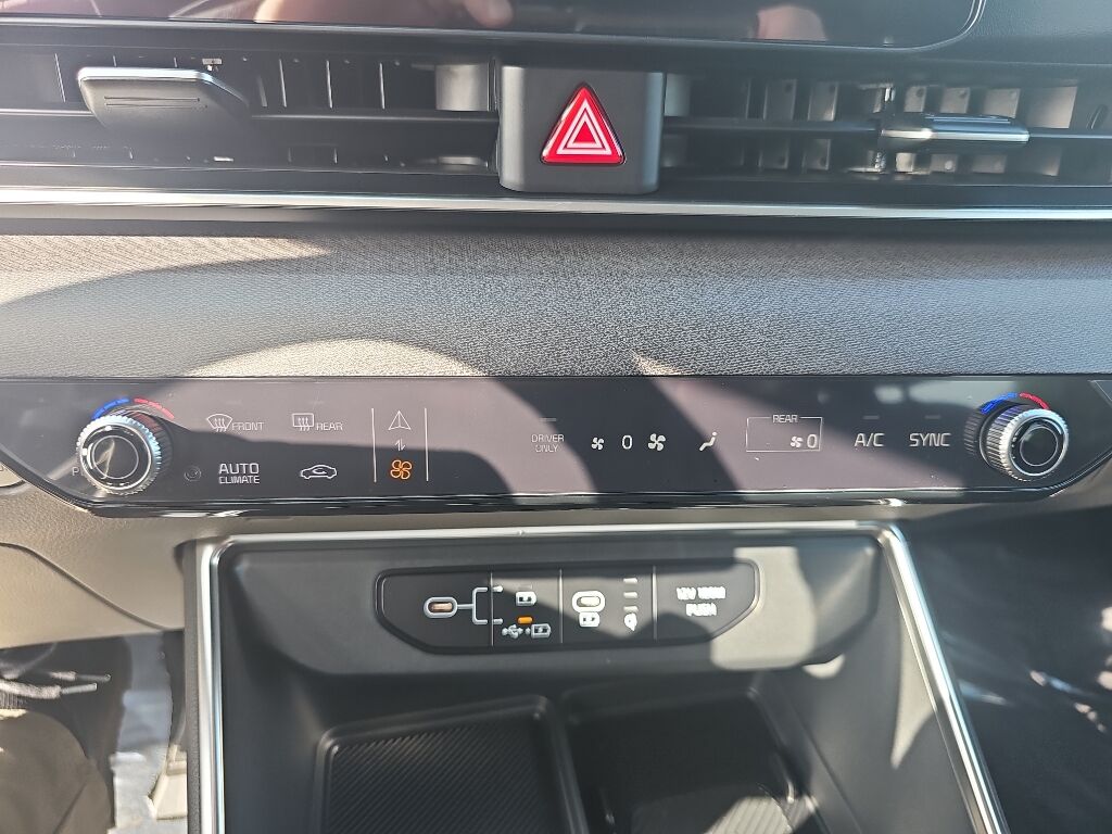 2026 Kia Carnival MPV Hybrid EX Eureka CA