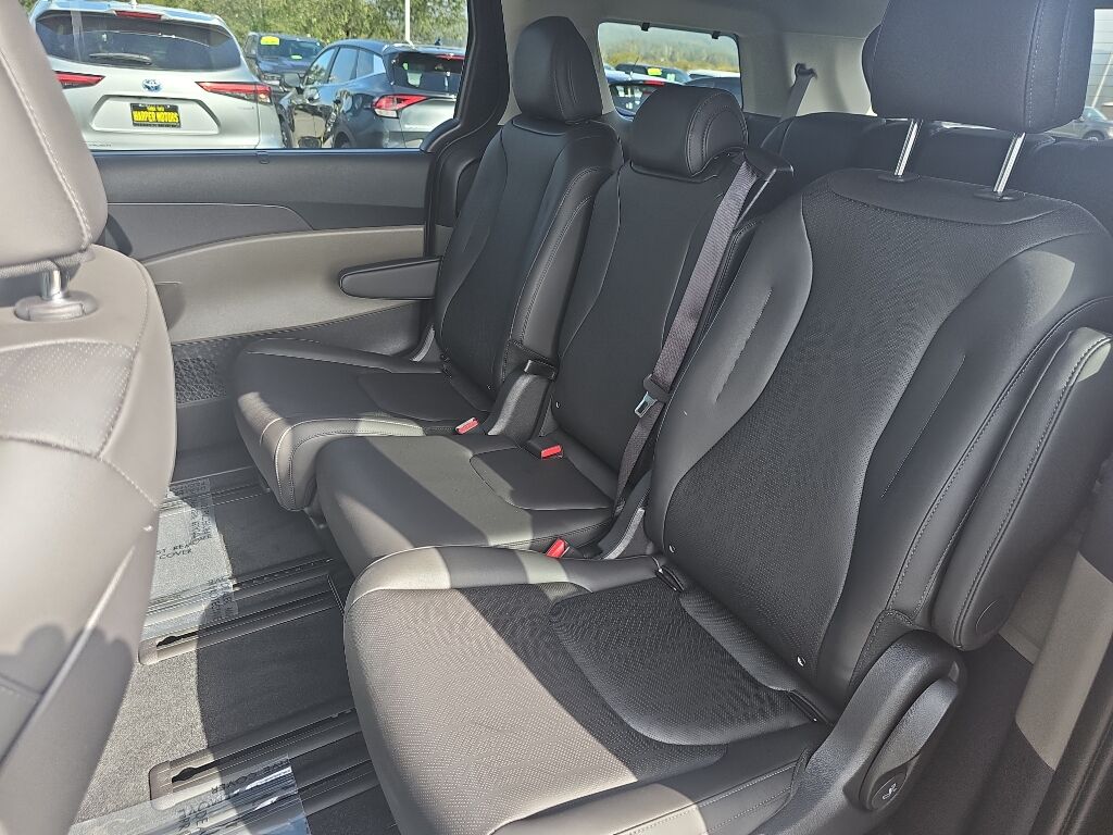 2026 Kia Carnival MPV Hybrid EX Eureka CA