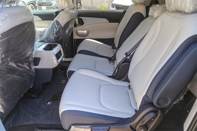 2026 Kia Carnival MPV Hybrid EX Glendale CA