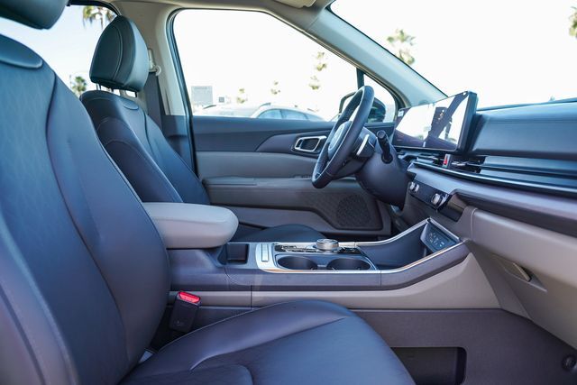 2026 Kia Carnival MPV Hybrid EX Huntington Beach CA