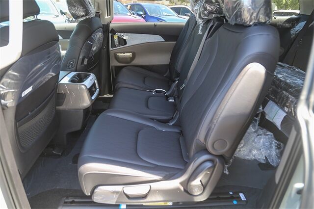 2026 Kia Carnival MPV Hybrid EX Renton WA