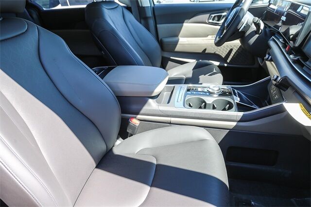 2026 Kia Carnival MPV Hybrid EX Renton WA