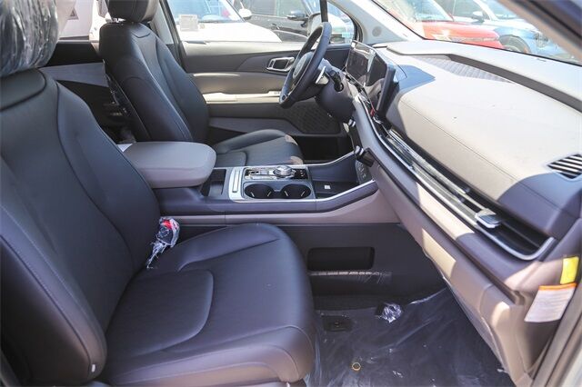 2026 Kia Carnival MPV Hybrid EX Renton WA