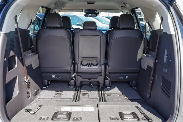 2026 Kia Carnival MPV Hybrid EX Glendale CA