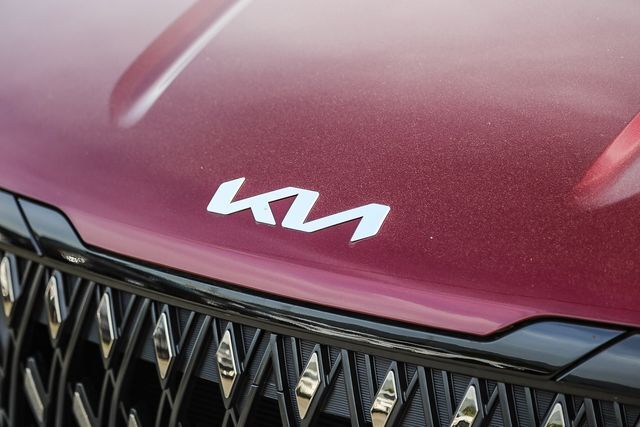 2026 Kia Carnival MPV Hybrid LXS Glendale CA