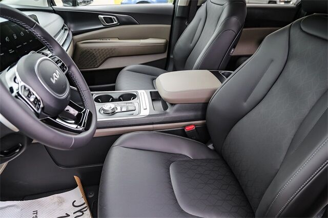 2026 Kia Carnival MPV Hybrid LXS Renton WA