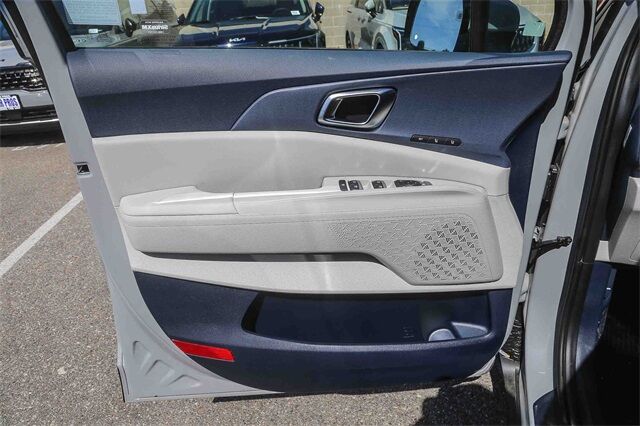 2026 Kia Carnival MPV Hybrid SX Glendale CA