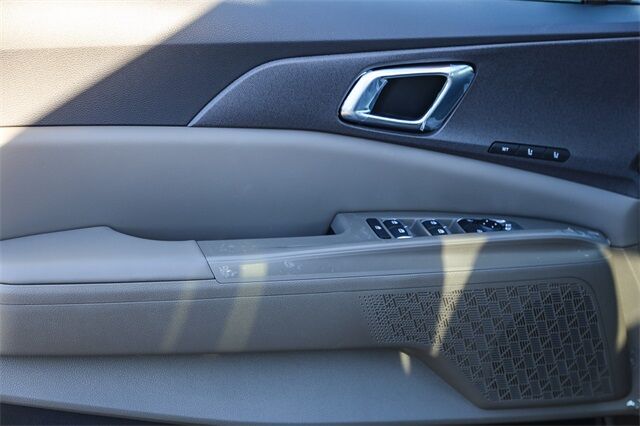 2026 Kia Carnival MPV Hybrid SX Glendale CA