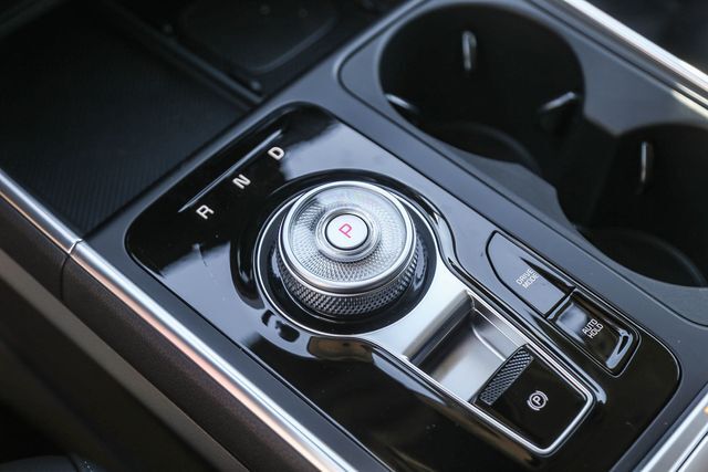 2026 Kia Carnival MPV Hybrid SX Glendale CA