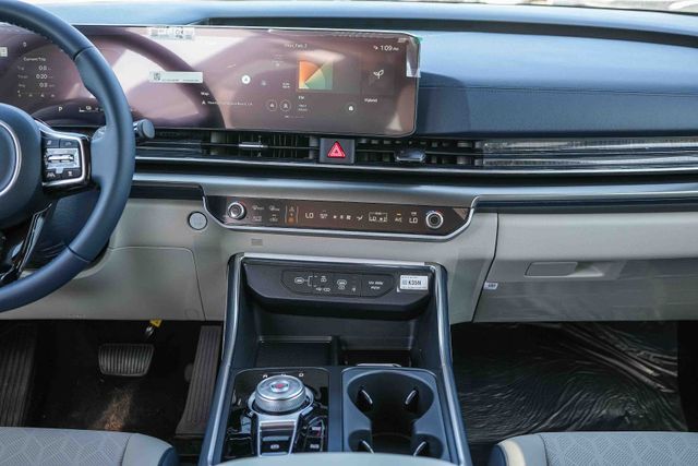 2026 Kia Carnival MPV Hybrid SX Huntington Beach CA