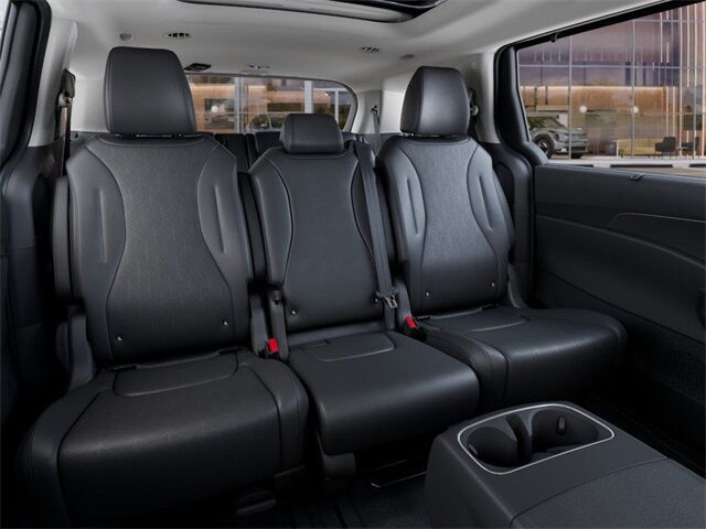 2026 Kia Carnival MPV Hybrid SX Huntington Beach CA
