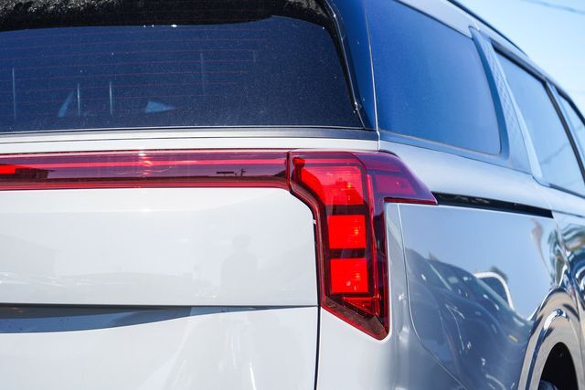 2026 Kia Carnival MPV Hybrid SX Huntington Beach CA