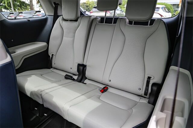 2026 Kia Carnival MPV Hybrid SX Prestige Renton WA