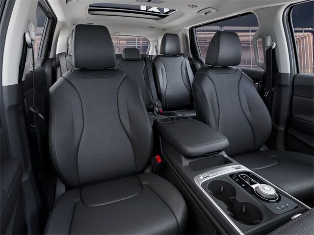 2026 Kia Carnival MPV Hybrid SX Prestige Huntington Beach CA