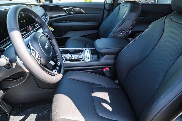 2026 Kia Carnival MPV Hybrid SX Prestige Huntington Beach CA
