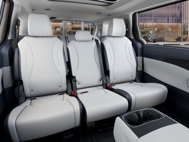 2026 Kia Carnival MPV Hybrid SX Prestige Huntington Beach CA