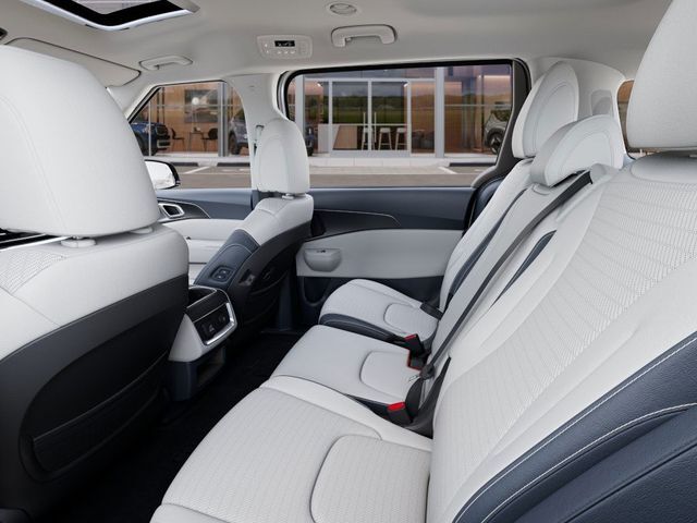 2026 Kia Carnival MPV Hybrid SX Prestige Huntington Beach CA