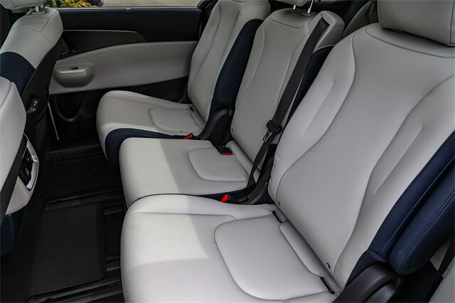 2026 Kia Carnival MPV Hybrid SX Renton WA