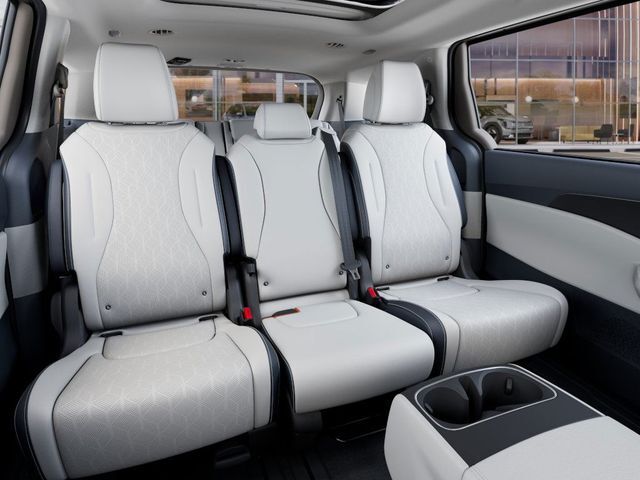 2026 Kia Carnival MPV Hybrid SX Glendale CA