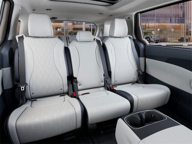 2026 Kia Carnival MPV Hybrid SX Huntington Beach CA
