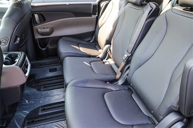 2026 Kia Carnival MPV Hybrid SX Tacoma WA