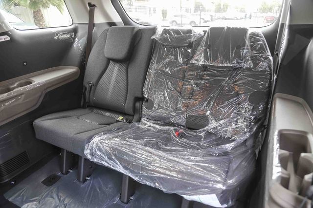 2026 Kia Carnival MPV LX Glendale CA