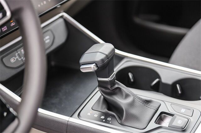 2026 Kia Carnival MPV LX Huntington Beach CA