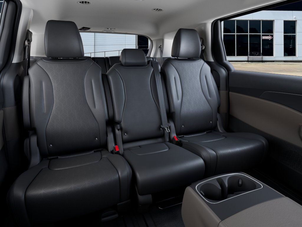 2026 Kia Carnival MPV LXS Akron OH