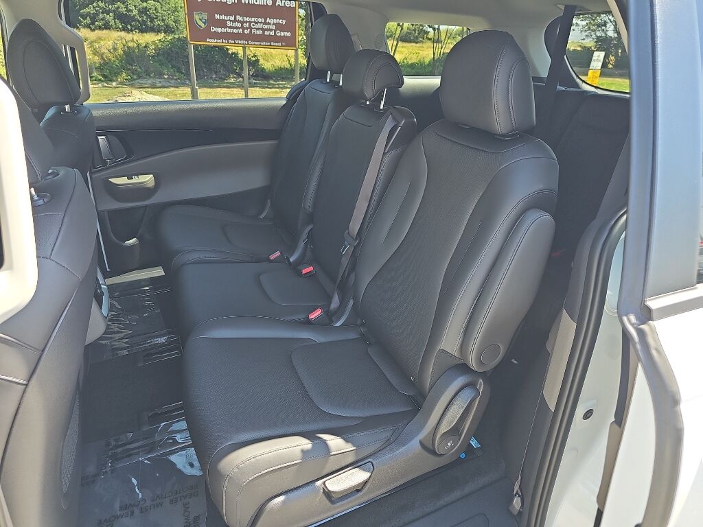 2026 Kia Carnival MPV LXS Eureka CA