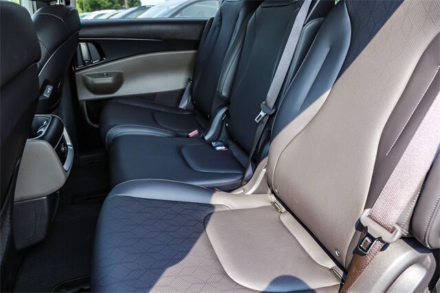 2026 Kia Carnival MPV LXS Glendale CA